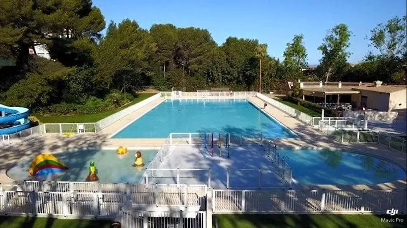 סיס-פור-לה-פלאז' T3 Avec Vue Mer Imprenable Dans Une Residence Avec Piscine